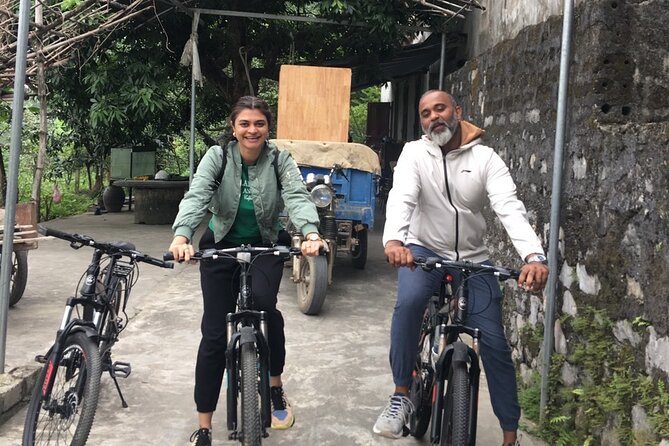 Ninh Binh Private Tour to Mua Cave Trang An Grottoes From Hanoi - Cycling from Tam Coc to a farmer’s home