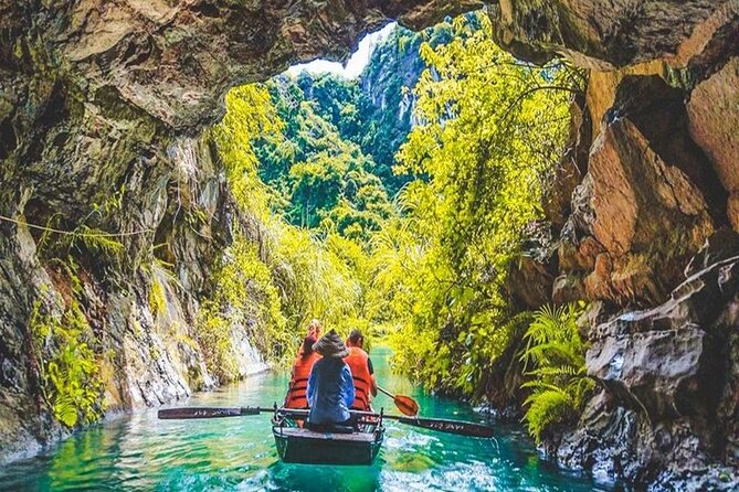 Ninh Binh Tour Bai Dinh Trang An Mua Cave Small Group Limousine - Guides, crowds, and the human side of the day