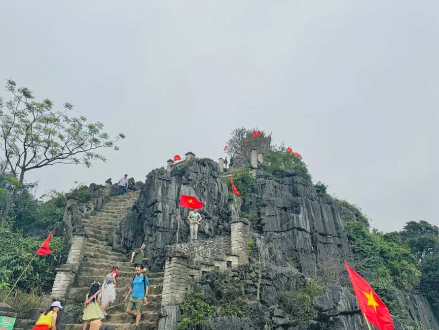 Ninh Binh: Trang An Boat Ride, Hoa Lu & Mua Cave Sunset - Who should book this day?