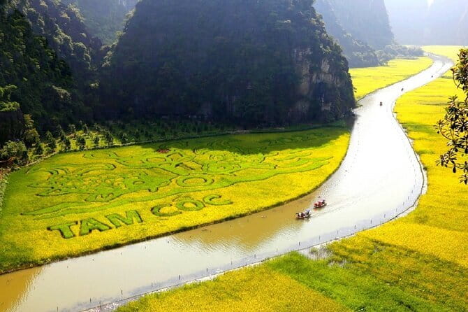 Ninh Binh Trip From Hanoi: Hoa Lu-Mua Cave-Boat-Cycling-Lunch - Why this Ninh Binh day trip works