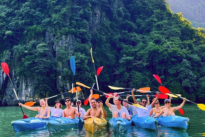 Oasis Bay Party Cruise 3 Days 2 Nights - Ha Long Bay Tour - First afternoon: Ha Long Bay by kayak, trampoline, and jacuzzi