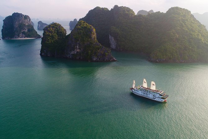 (Official) Signature Halong Cruise - 03 days 02 nights program - Boarding in Ha Long at 12:30 pm