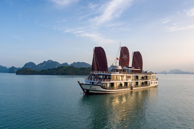 Orchid Trendy Cruises 2Days/1 Night 5 Star Cruises - Why this route works so well in two days