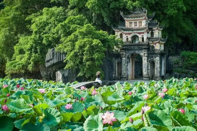 Private Boat and Biking Tour in Ninh Binh (Trang An - Hang Mua) - Two hours among Trang An’s caves