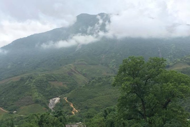 Private Car and Tour Guide Exploring Northern Vietnam - Bac Ha Market and the problem of rushing