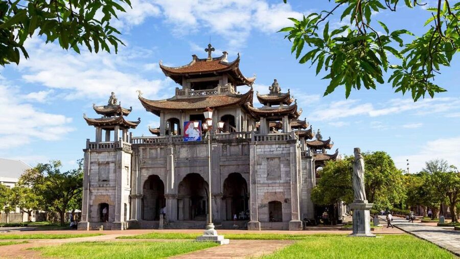 Private Car/Bus Renting Hanoi - Ninh Binh - Halong - Sapa... - Key points before you book