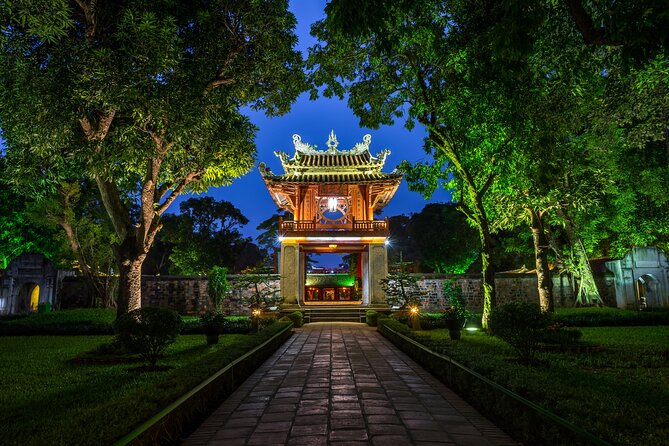 Private Experience Hanoi City, Food Street, Bat Trang Ceramic - Why this Hanoi day makes sense