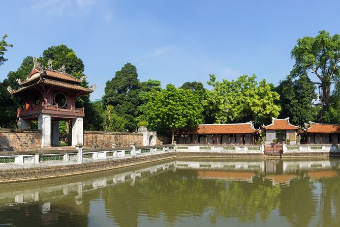 Private Experience Hanoi City, Food Street, Bat Trang Ceramic - Lunch, group size, and guide quality
