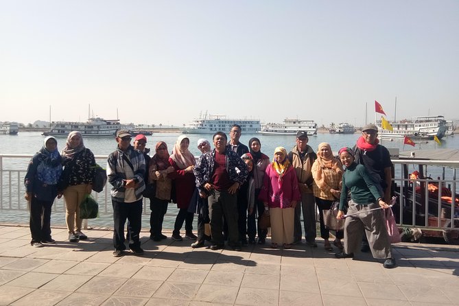 Private Ha Long bay day trip(From Hanoi city or Halong harbour) - Vietnamese seafood lunch on the boat