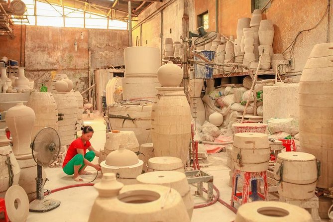 Private Half-Day Tour: Bat Trang Pottery Village - Walking Bat Trang’s lanes and working spaces