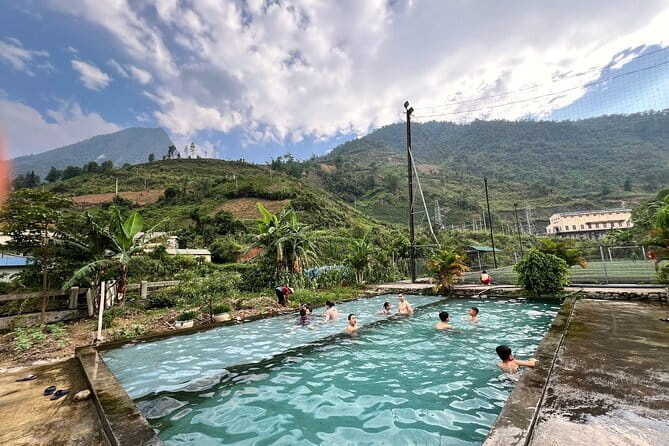 Private Half-Day Tour of Villages, Terrace Rice Fields by Car - Ta Van and the final village stop