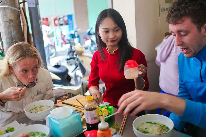 Private Hanoi Food Walking Tour of the French Quarter - The Hanoi Opera House and the French Quarter