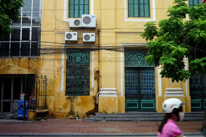 Private Hanoi Half-Day Tour: Train Street and Must Visit Places - The pace, heat, and practical limits
