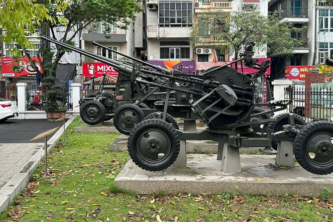 Private Hanoi Sightseeing Tour by Army Jeep - Why an Army jeep works well in Hanoi