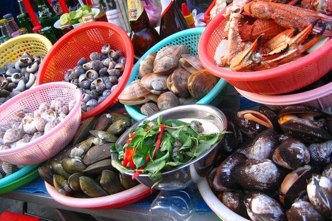 Private Hanoi Street Food Tour with MICHELIN Highlights - Key points at a glance