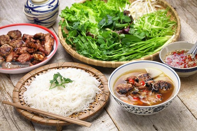 Private Tour: Hanoi Street Foods - Train Street - Hidden Gems - Bach Ma Temple in the heart of the Old Quarter