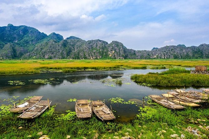 Private Transfer FROM/to Hanoi TO/from Ninh Binh (Hotel Pickups) - What the two-hour route is really like