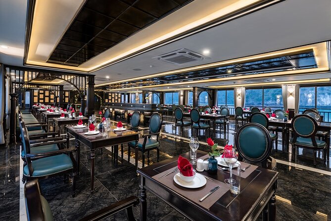 RITA CRUISE - LUXURY 5 STAR CRUISE in HALONG BAY from HANOI - Exploring Lan Ha Bay before returning