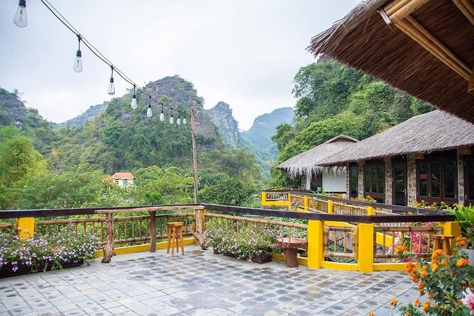 Roundtrip: HaNoi - NinhBinh - LanHa Bay on 5-Star Cruise 3days - Day three: Lan Ha Bay and the value of a second night