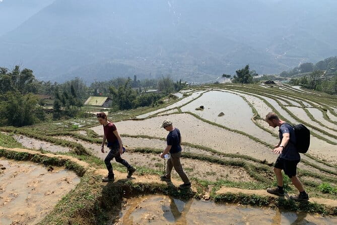 Sa Pa Trekking 2 Days 3 Nights Homestay by Night Train - Leaving Hanoi by night train