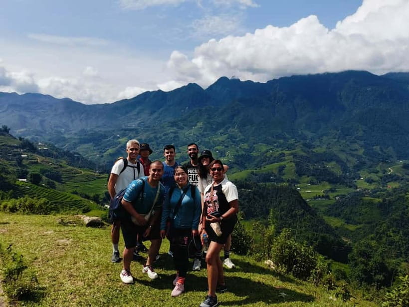 Sapa 1 Day Long Trek: Trek to Hau Thao and Sa Seng Villages - Climbing Sa Seng for the big view