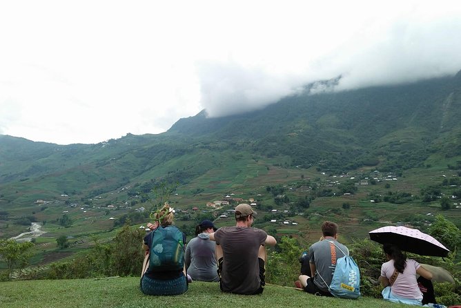 Sapa : 2-Day Trek & Heartwarming Homestay with an Ethnic Family - Walking through Muong Hoa Valley and ethnic villages