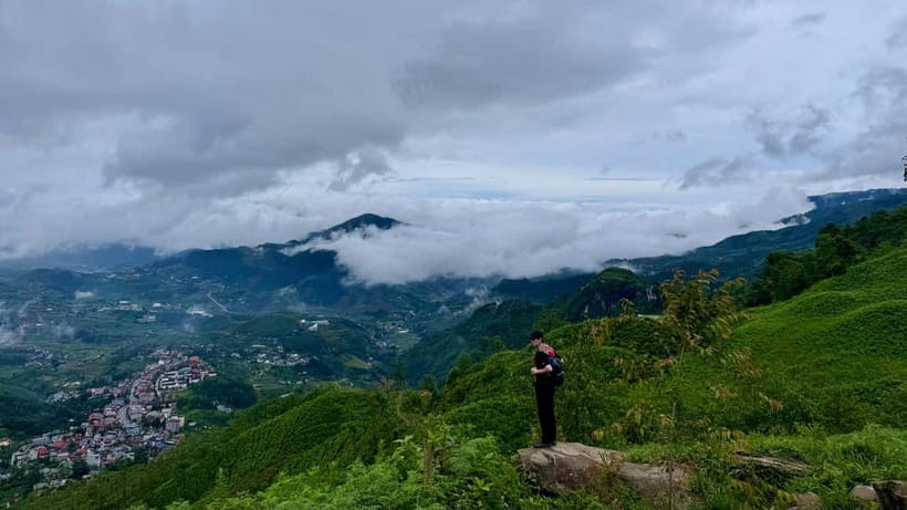 Sapa 2-Day Trekking Tour – Explore Villages & Scenic Trails - Ta Van: rice terraces and village life