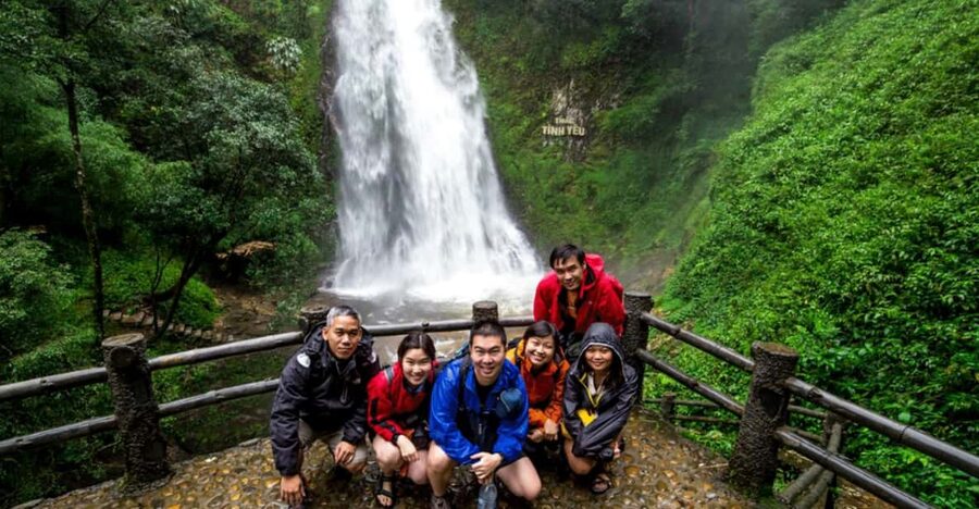 SaPa: 2-Day Villages,Rice Fields, Love Waterfall Hiking Tour - Walking level, weather, and what to pack