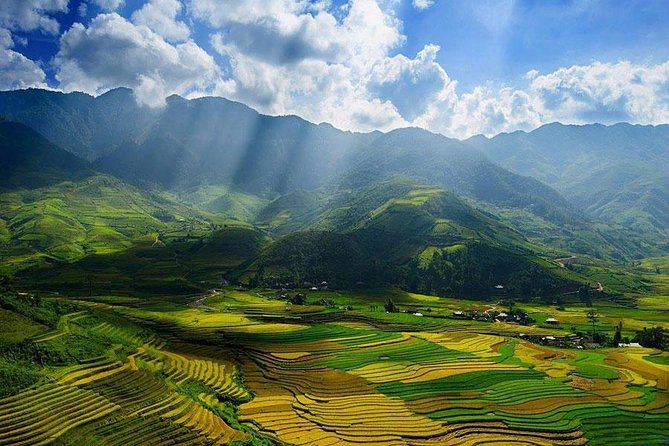Sapa 2 Days 1 Night Bac Ha Market Tour (Overnight In Hotel) - A simple overnight in Sapa