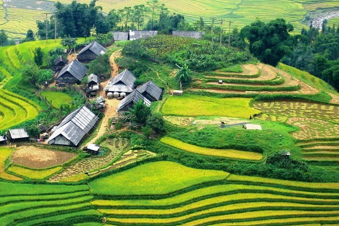 Sapa 2 Days 1 Night Overnight at Homestay Ta Van Village - The walk through Giang Ta Chai