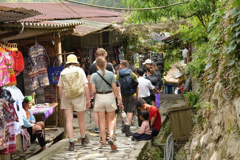 Sapa 3-Day Trekking Adventure from Hanoi - The long ride from Hanoi to Sapa