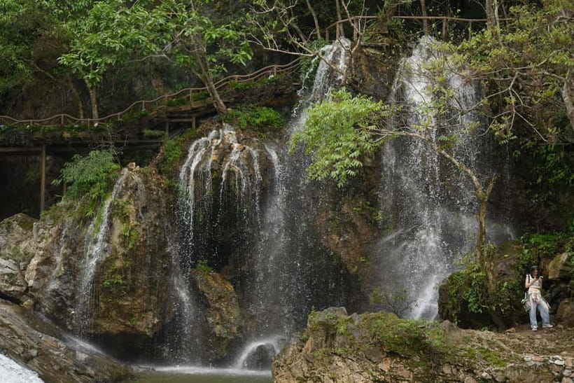 Sapa 3-Day Trekking Adventure from Hanoi - Giang Ta Chai and Su Pan on the shorter final walk
