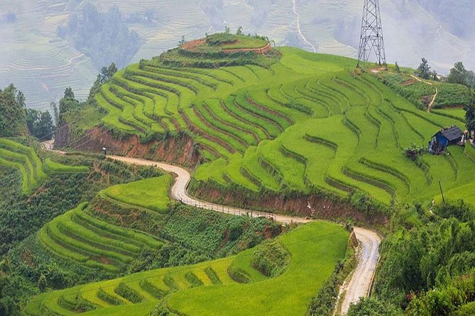 Sapa 3 Days 2 Nights Trekking Tour (1 Night In Ta Van Village, 1 Night In Hotel) - Giang Ta Chai and the final morning walk