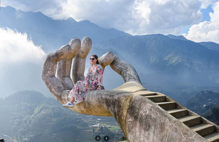 Sapa: Cat Cat Village, Moana, Alpine Coaster, Fansipan Cable - Cat Cat Village brings H’mong culture close to Sapa