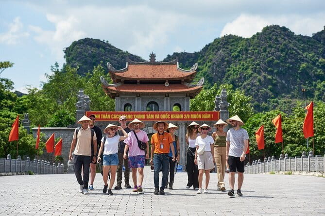 Sapa - Ha Giang Loop Tour 5 days 4 nights - Day 4: Walking through the Muong Hoa Valley