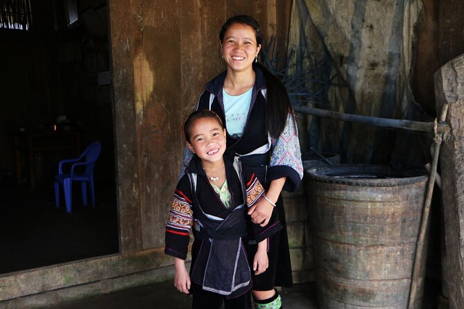 Sapa Hmong Family Trekking Adventures - Practical timing and booking advice