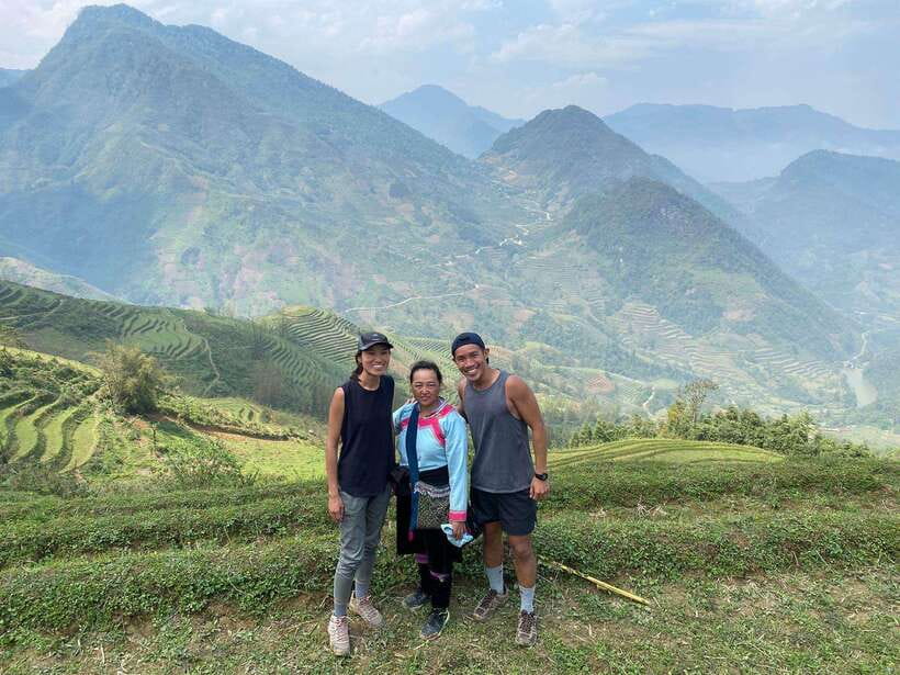 Sapa: Love Silver Waterfall, LonelyTree in Heaven-Rice Field - Lunch beside the fields or a river