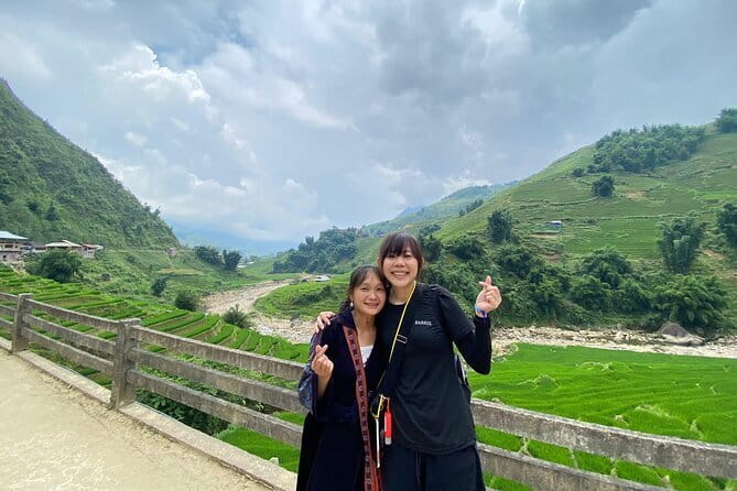 Sapa Mountain Escape: 2-Day Trekking, Rice Terraces & Homestay - Day two: Morning terraces and Ta Van Village