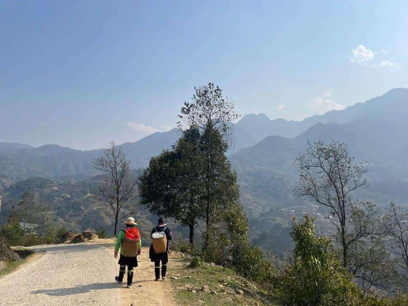 Sapa Silver Waterfall And O Quy Ho Pass Tour By Motorbike - Silver Waterfall and the sound of the forest
