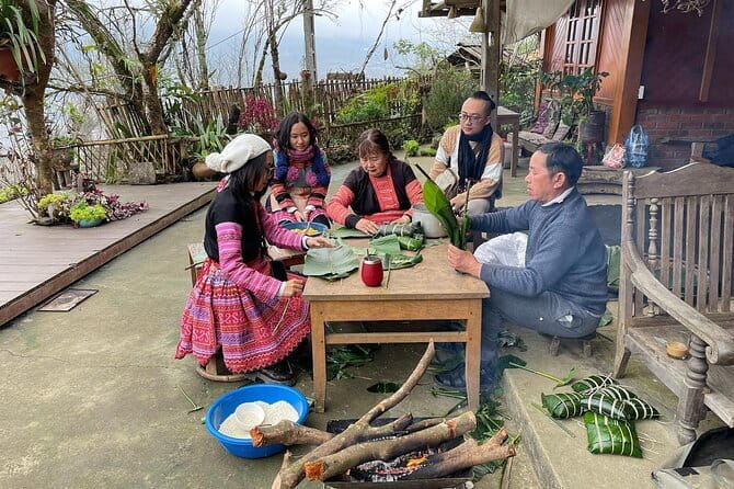 Sapa Trekking & Cooking with H’Mong Locals –Local Culture - Starting in Sapa and passing Cat Cat