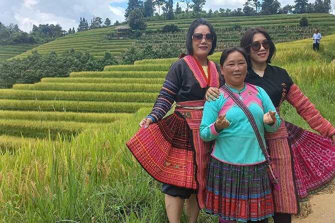 Sapa Trekking / Hiking through Sapa Valley with native Hmong - Who will enjoy this Sapa trek most