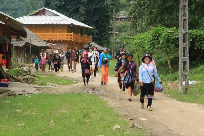Sapa Trekking Tour Full Day - A six-hour walk beyond Sapa town