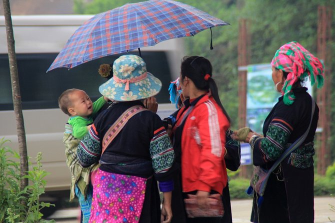 Sapa Villages trekking and homestay 2 Days/ 1 night package tour: best selling - Weather, clothing, and walking ability