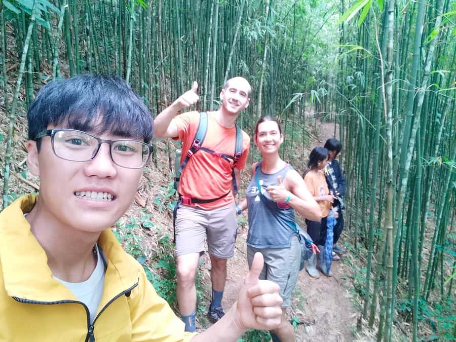 Sapa: Y Linh Ho - Lao Chai, and Ta Van Trekking Day Tour - Walking through Lao Chai