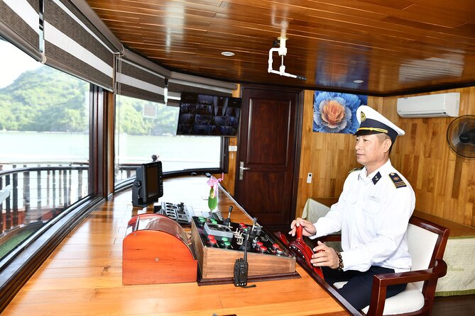 Sapphire Cruise 3 Days Tour into Halong Bay (2 Nights on Boat ) - Day one: seafood lunch, kayaking, and sunset on Lan Ha Bay