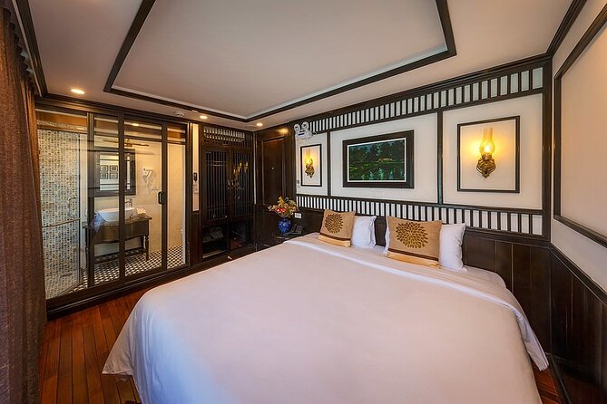 Sena Cruises Ha Long & Lan Ha Bay 2D1N Luxury Boutique Tour - Settling into a deluxe balcony cabin