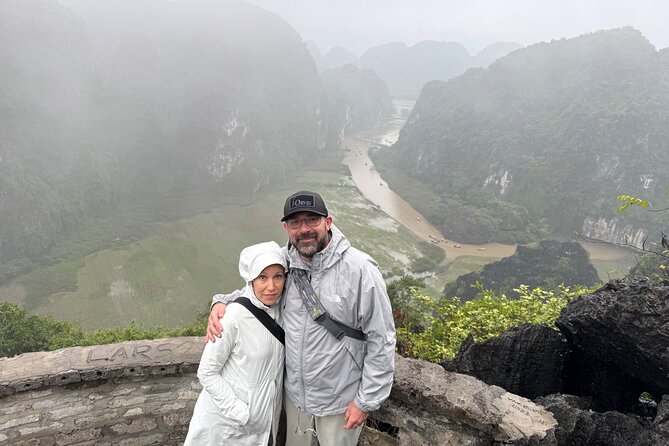 Sensational Ninh Binh Day Trip & Departs from Ninh Binh - Bich Dong Pagoda: a quiet cultural start