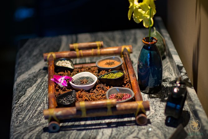 Serene Experience Spa Package - Golden Signature Therapy and herbal compresses