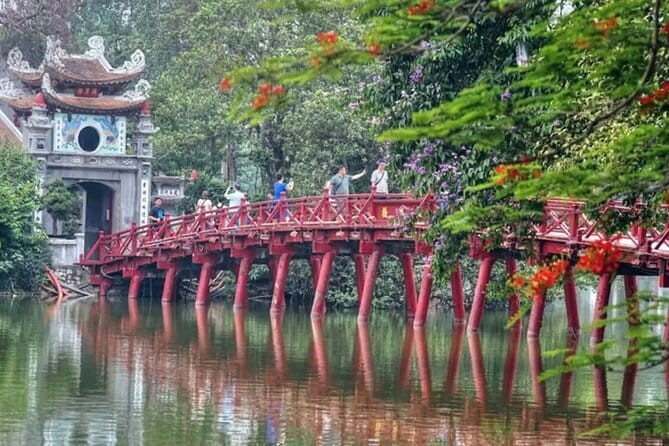 Shore Excursion: Full-day Hanoi City Tour from Halong Port - Leaving Halong for the capital
