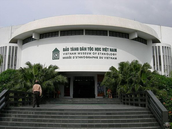 Sleeper Bus Hanoi to Sapa - Price, group size, and what you receive